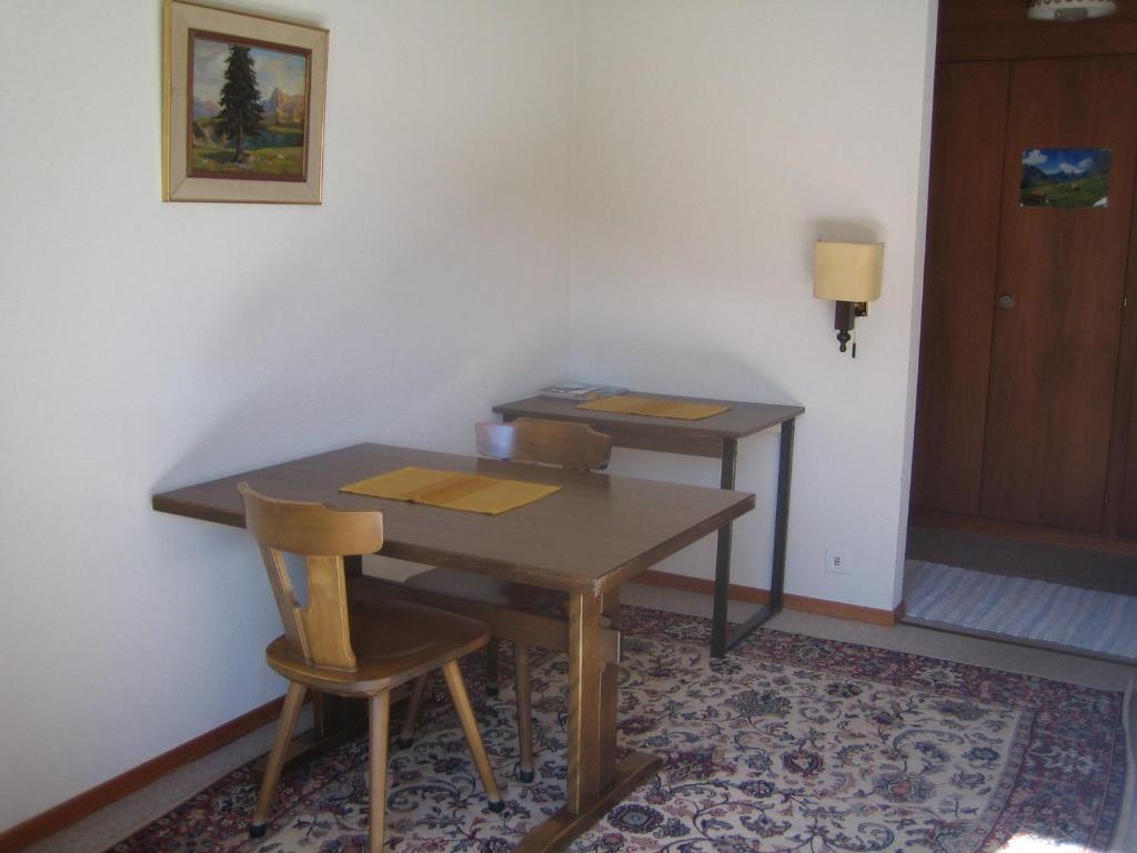 Hotel Elite B&B Rossiniere Bilik gambar